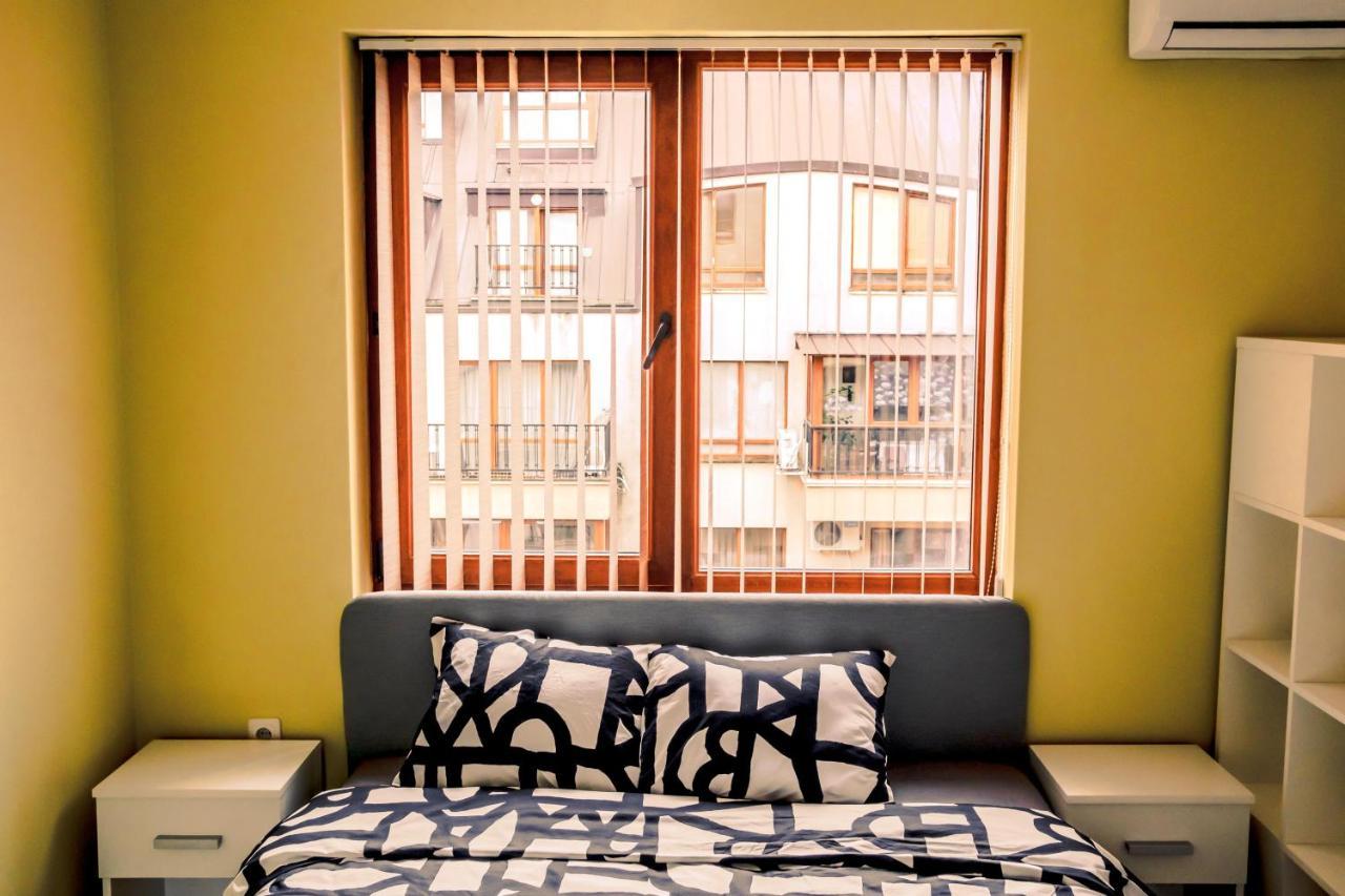 Semiramida Central Studio Varna Exteriör bild